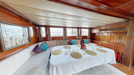 Unknown Diamond Lila Diamond Lila