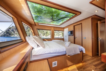 Custom Made Lila Trawler Lila Trawler