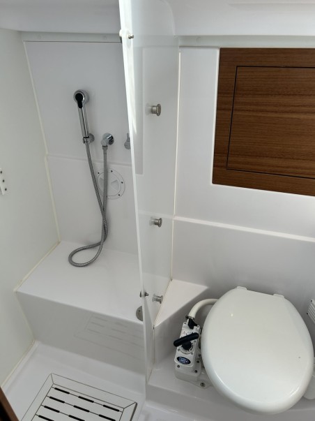 Elan Marine Elan Impression 45.1 Viki