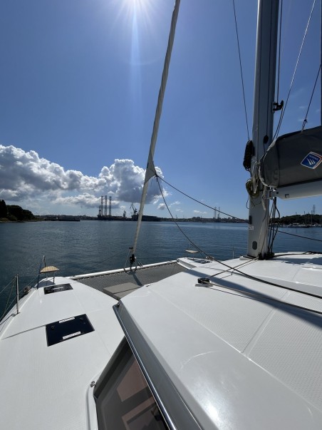 Fountaine Pajot Fountaine Pajot Astrea 42 - 4 + 2 cab. Jami