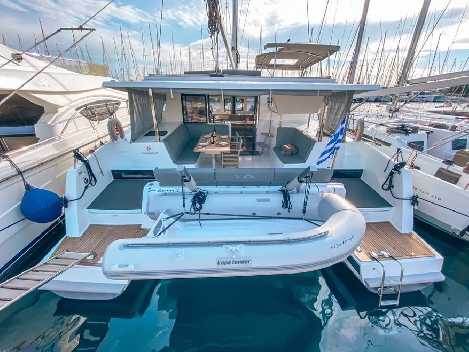 Fountaine Pajot Fountaine Pajot Lucia 40 - 4 cab. Go Earth I