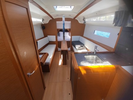 Sun Odyssey 349 | Yacht Charter Croatia | Travelboat