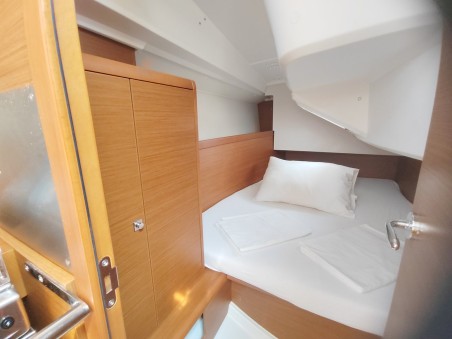 Sun Odyssey 349 | Yacht Charter Croatia | Travelboat