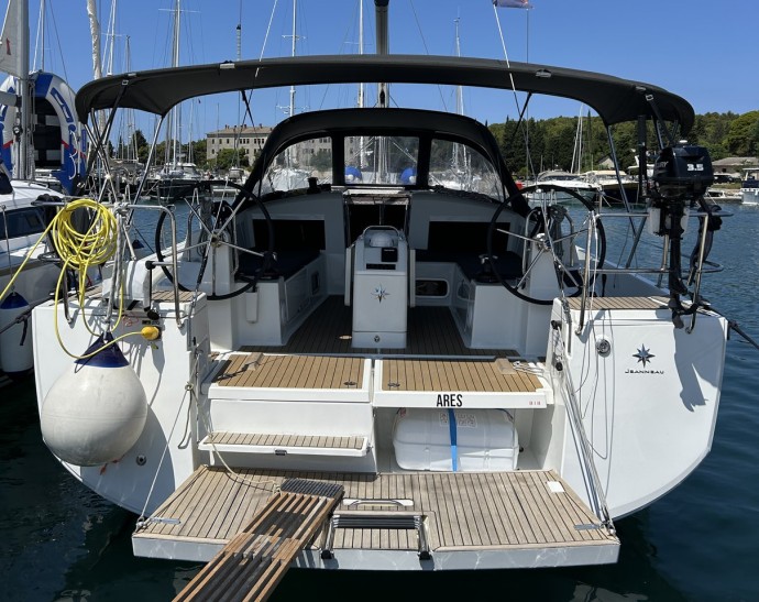 Jeanneau Sun Odyssey 440 - 4 cab. Ares