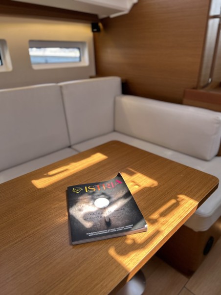 Jeanneau Sun Odyssey 440 - 4 cab. Ares