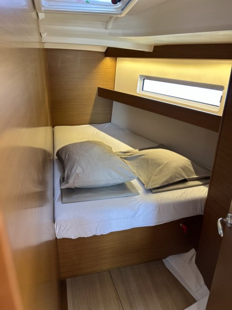 Jeanneau Sun Odyssey 440 - 4 cab. Ares