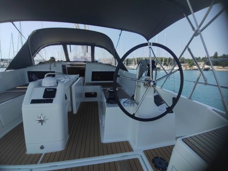 Jeanneau Sun Odyssey 440 - 4 cab. Leona