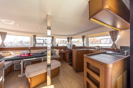 Lagoon-Bénéteau Lagoon 42 - 4 + 2 cab. Marina IV