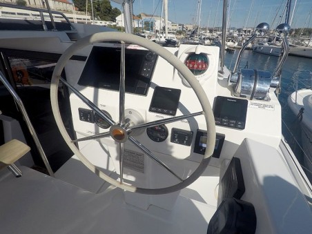Fountaine Pajot Fountaine Pajot Astrea 42 - 4 + 2 cab. Imagine