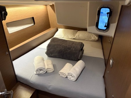 Beneteau Oceanis 40.1 | Yacht Charter Turkey | Travelboat