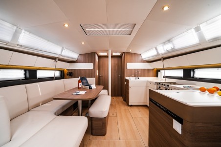 Sun Odyssey 455 | Yacht Charter Greece | Travelboat