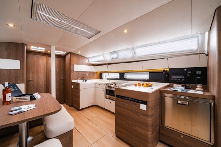 Sun Odyssey 455 | Yacht Charter Greece | Travelboat