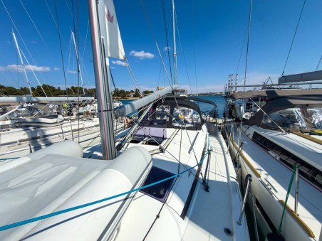 Jeanneau Sun Odyssey 440 - 4 cab. Sigma Kiss