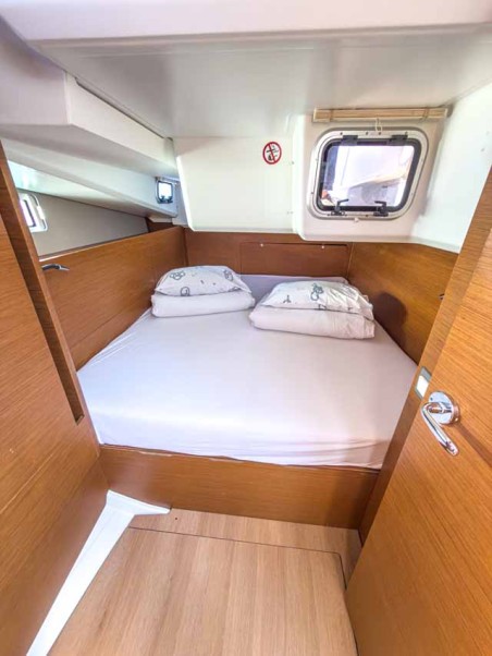 Jeanneau Sun Odyssey 440 - 4 cab. Sigma Kiss