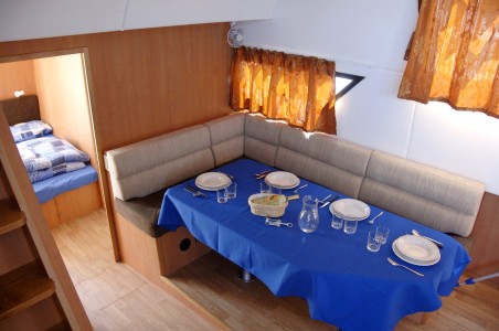 Houseboat Holidays Italia S.R.L. Minuetto 6 01