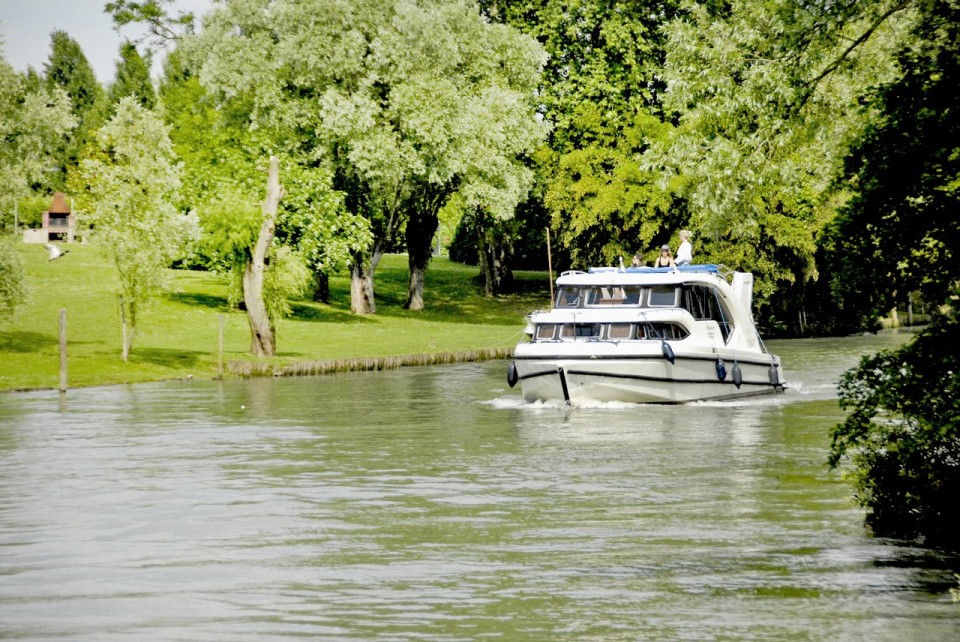 Houseboat Holidays Italia S.R.L. Minuetto 6 05