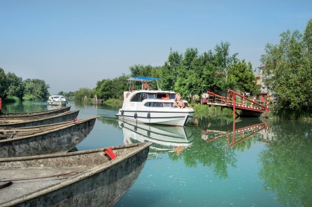 Minuetto 6 | Yacht Charter Italy | Travelboat