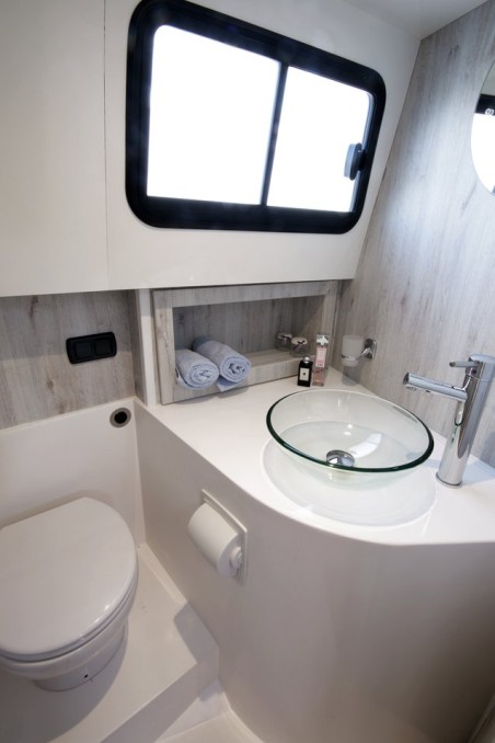 Minuetto 8 | Yacht Charter Italy | Travelboat