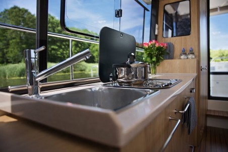 Balt Yacht Sun Camper 35 14