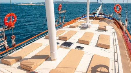 Custom Made Sv. Donat Sv. Donat