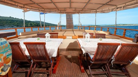 Custom Made Sv. Donat Sv. Donat