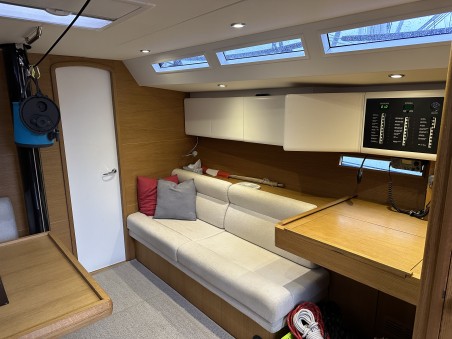 Solaris Yachts Solaris One 44 Trinity