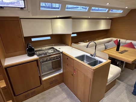 Solaris Yachts Solaris One 44 Trinity