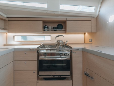 Bénéteau Oceanis 40.1 Neda