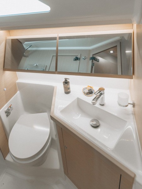 Bénéteau Oceanis 40.1 Neda