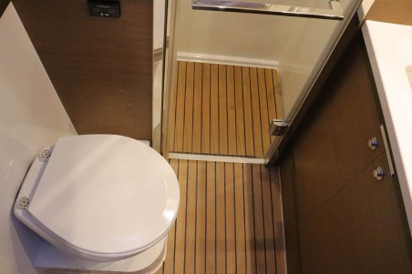 Lagoon-Bénéteau Lagoon 52 F - 5 + 2 cab. Happy Ours