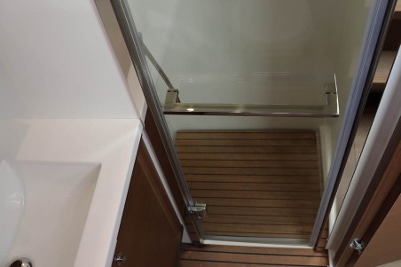 Lagoon-Bénéteau Lagoon 52 F - 5 + 2 cab. Happy Ours