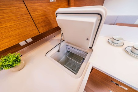 Hanse 410 | Yacht Charter Croatia | Travelboat