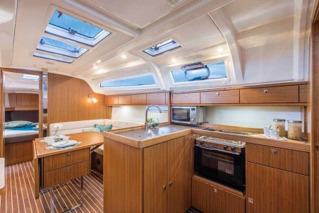 Bavaria Cruiser 37 | Yacht Charter Croatia | Travelboat
