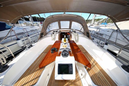 Bavaria Cruiser 37 | Czarter jachtu Chorwacja | Travelboat
