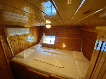 Custom Made Bluefest Bluefest