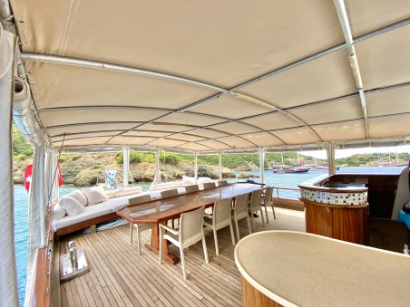 Custom Made Bluefest Bluefest