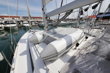 Hanse 410 | Yacht Charter Croatia | Travelboat