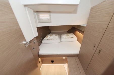 Hanse 410 | Yacht Charter Croatia | Travelboat