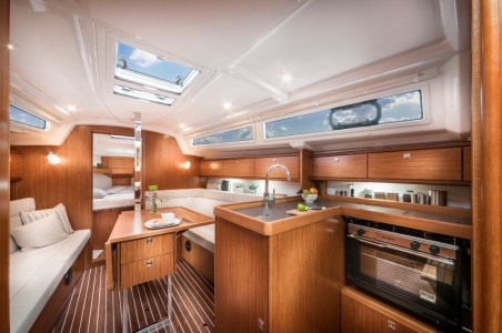 Bavaria Cruiser 34 | Yacht Charter Croatia | Travelboat