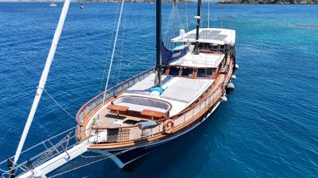 Custom Made Esmeralda Esmeralda