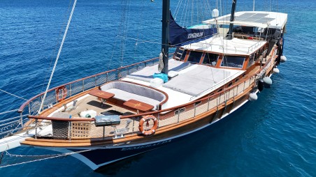 Custom Made Esmeralda Esmeralda