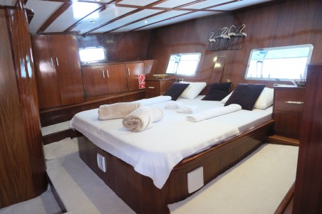 Custom Made Esmeralda Esmeralda