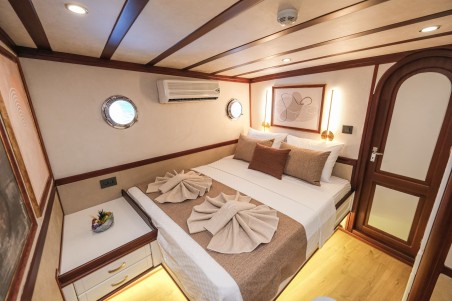 Custom Made Tarkan 5 Tarkan 5