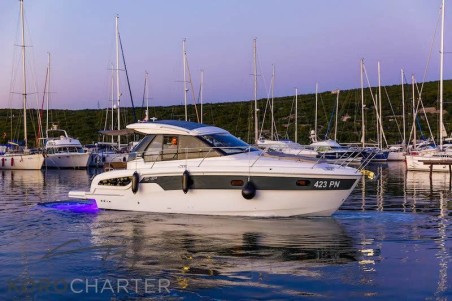 Bavaria Yachtbau Bavaria 33 Sport HT Anchy