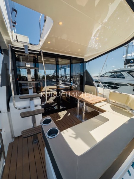 Bavaria Yachtbau Bavaria R40 Fly Neptun