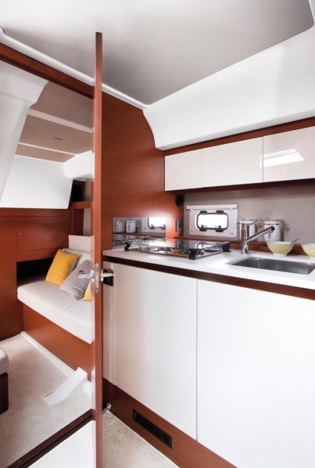 Jeanneau Leader 36 Neverin