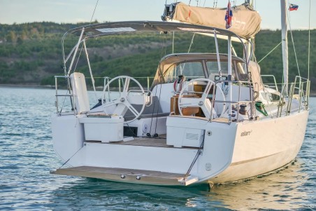 Elan E4 | Czarter jachtu Chorwacja | Travelboat