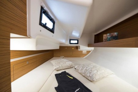 Elan E4 | Czarter jachtu Chorwacja | Travelboat
