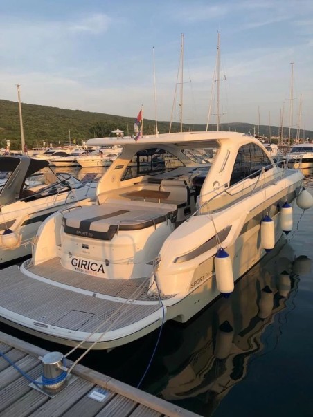 Bavaria Sport 39 HT | Yacht Charter Croatia | Travelboat