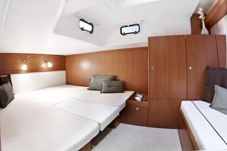 Bavaria Sport 39 HT | Yacht Charter Croatia | Travelboat